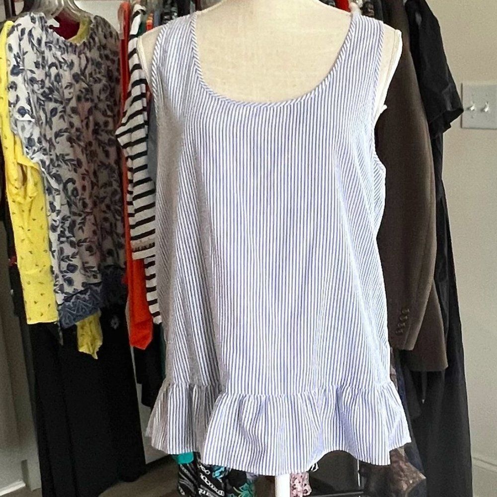 C Blue and White Striped Bow Back Top with Ruffle Hemline Size XL